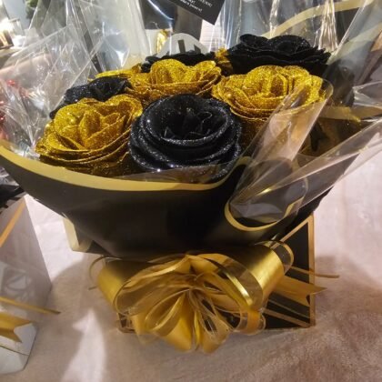 Envelope Box 9 Glittered Roses